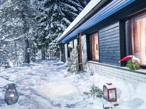 Arctic Secret Home