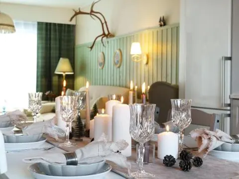 Reindeerly Cottage Hosted by Hygge Host