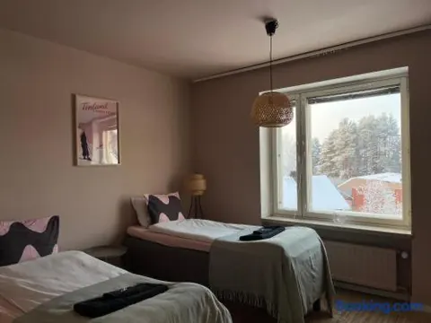 Arctic Bloom Retreat: 2BR w/ Parking