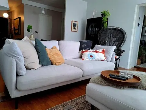 Mira's cozy city home