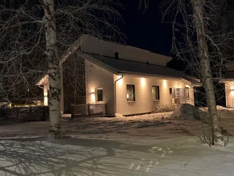 Villa Nordic Snowlight 4 bedrooms, sauna, Wi-Fi and free parking