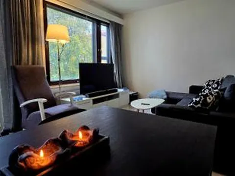 The Central Loft - Balcony - Free Parking