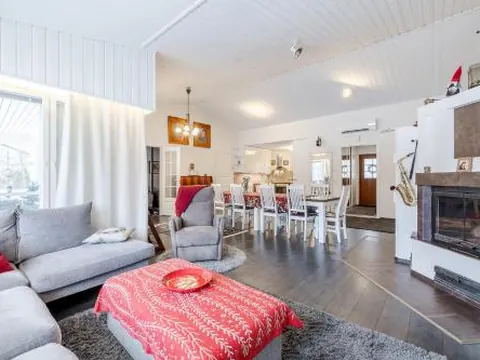 Rovaniemi Riverside Family House near Santa Claus Village - Sauna & Aurora View