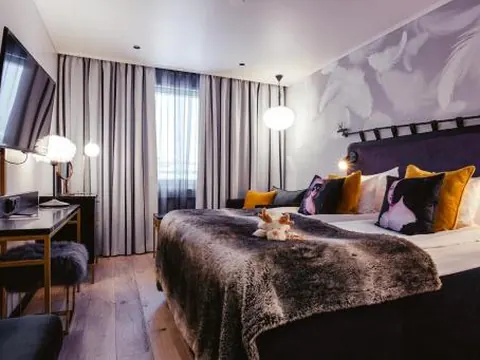 Arctic City Hotel