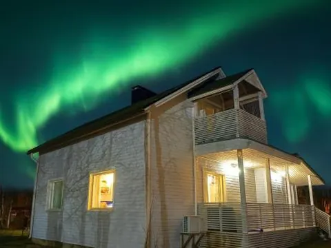 Cozy&Comfy Nordic Villa with sauna & big private yard