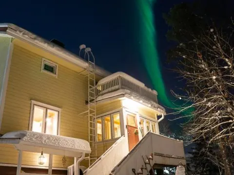 Arctic Garden Design Villa