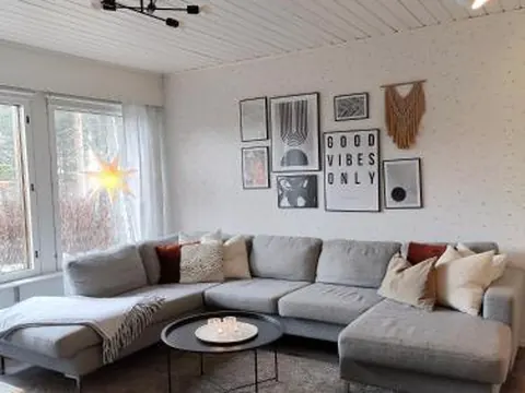 Laplands Hillside Villa