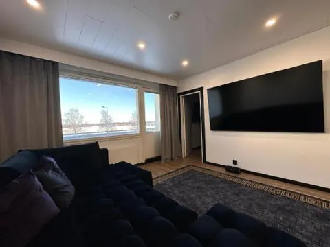 Spectacular River View - Downtown Rovaniemi