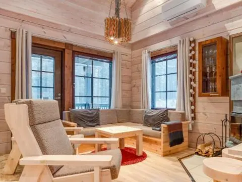 Ruka Snowstar 15 Incl WiFi,Sauna, only 2,5 km from Ruka village
