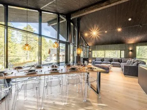 Villa Luna by Hilla Villas