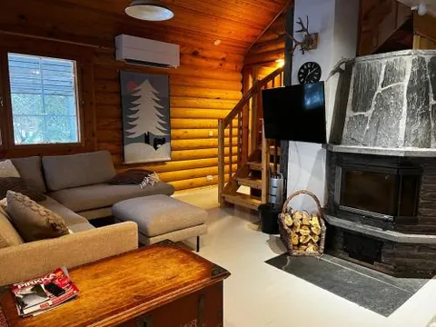 Cozy log cabin in Ruka