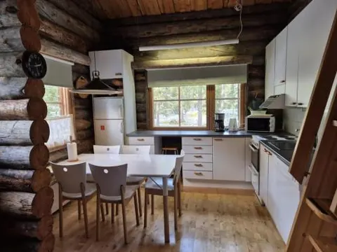 Kieruka C - Cozy Holiday Home with Sauna & Fireplace