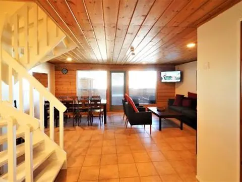 Zone Apartments