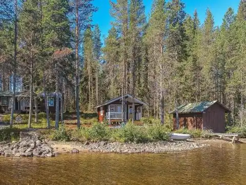 Holiday Home Ylikitkajärvi- kesäkumpu by Interhome
