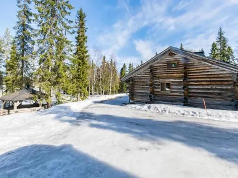 Holiday Home Seitsemän savua 3 by Interhome