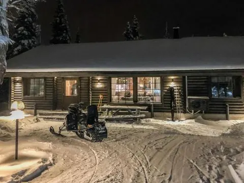 Holiday Home Huvihovi by Interhome