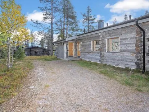 Holiday Home Karhunpesä by Interhome