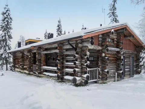Holiday Home Ruka-rokova 2 by Interhome