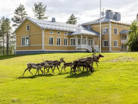 House of Northern Senses