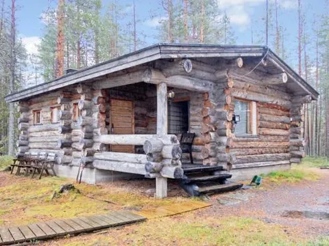 Holiday Home Hakojärven kelomajat 2 by Interhome