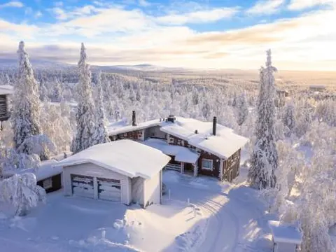 Kiisa A&B two apartments with aurora room