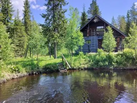 Rapula 1makuuhuone ja parvi