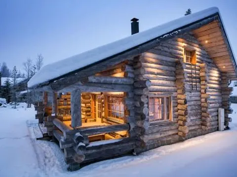 Elegant and Cosy Log Lodge Villa Aurora