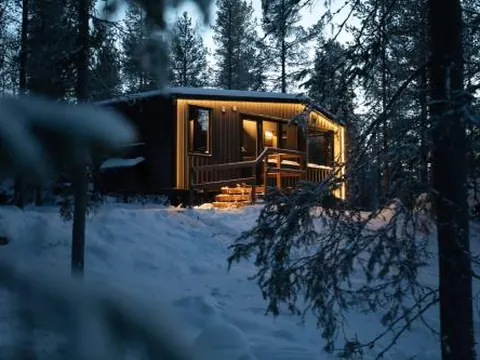 Compact and Cozy Cabin in Yllas for Work and Play