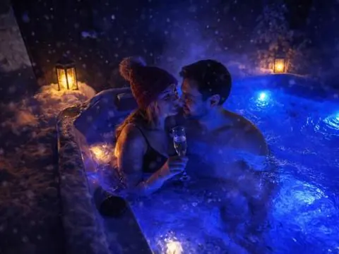 Aurora Igloo Village Ylläs - Hot Tub