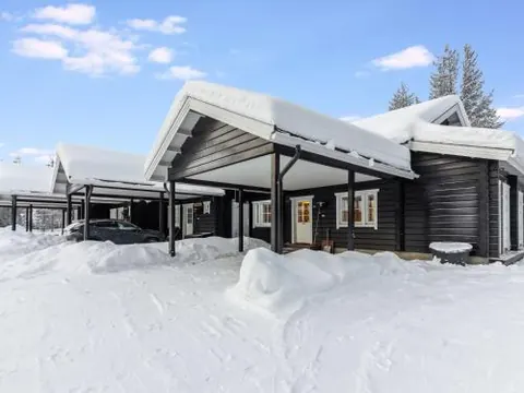 Holiday Home Ylläskumpu 4 by Interhome