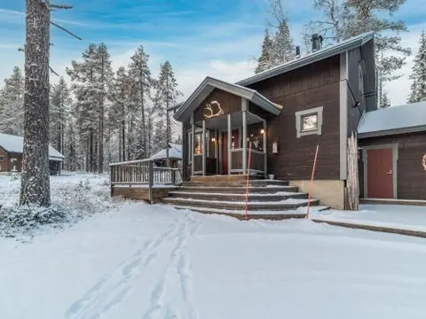 Holiday Home Ylläs outa 1 by Interhome