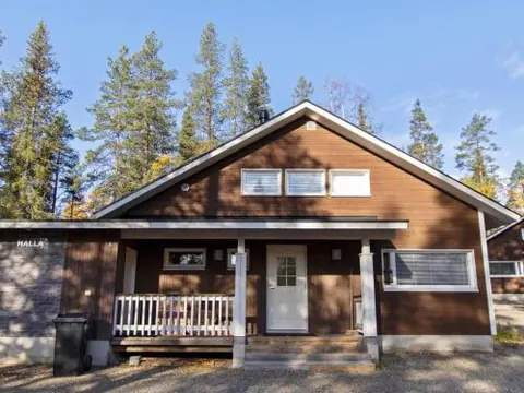 Holiday Home Halla by Interhome