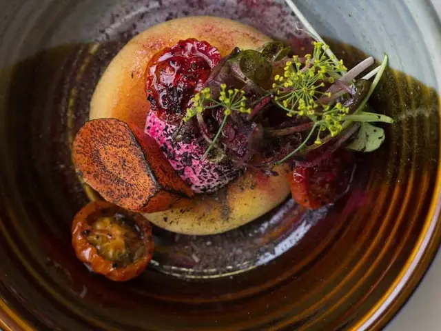 Rohki Bistro